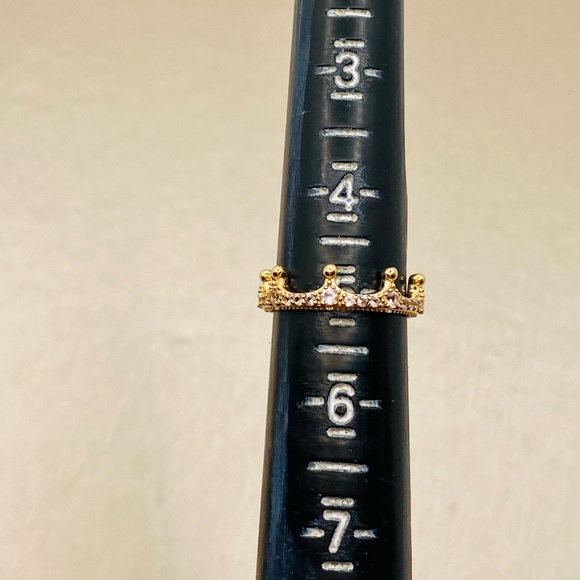 EUC Pandora Pink Sparkling Crown Ring - Picture 14 of 15